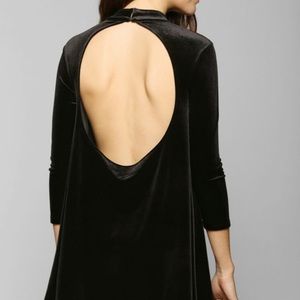 Kimchi Blue Mock Neck Velvet Tunic Longsleeve